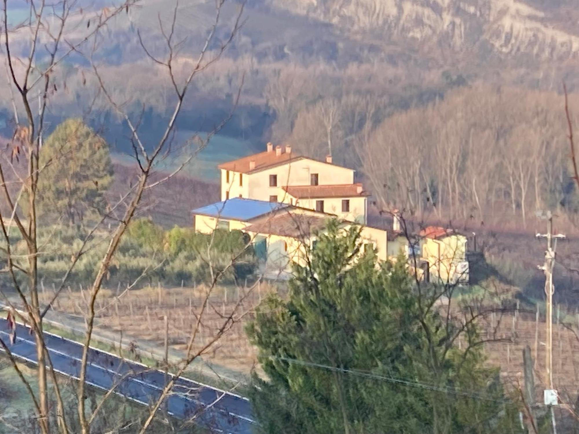 Ca' Vanello Borgo Tossignano Экстерьер фото