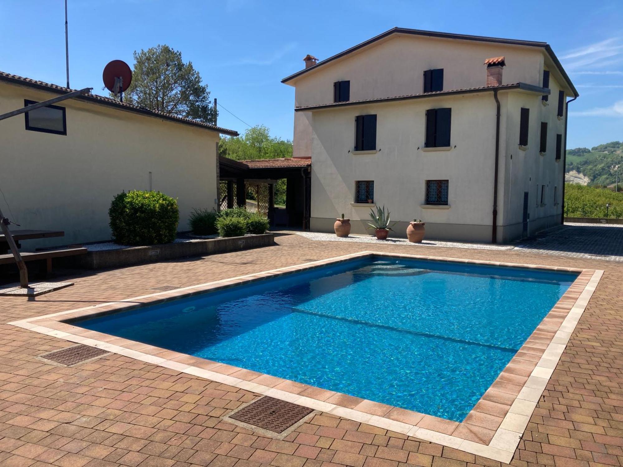 Ca' Vanello Borgo Tossignano Экстерьер фото